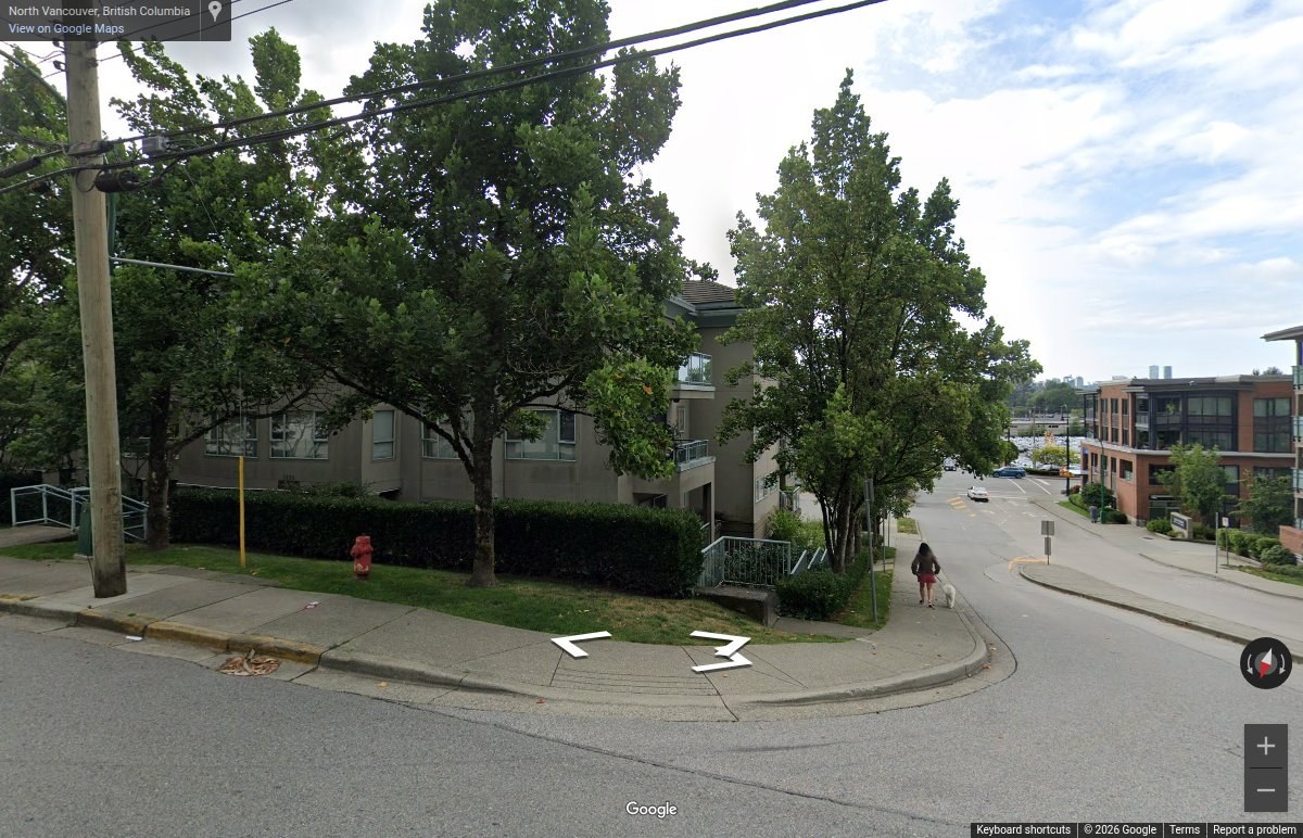 Lloyd Regency photo 3